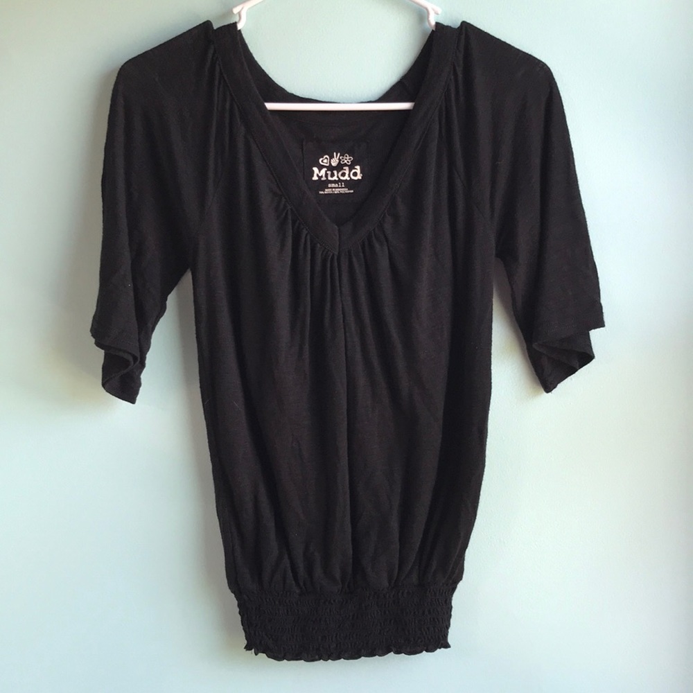 Mudd black top